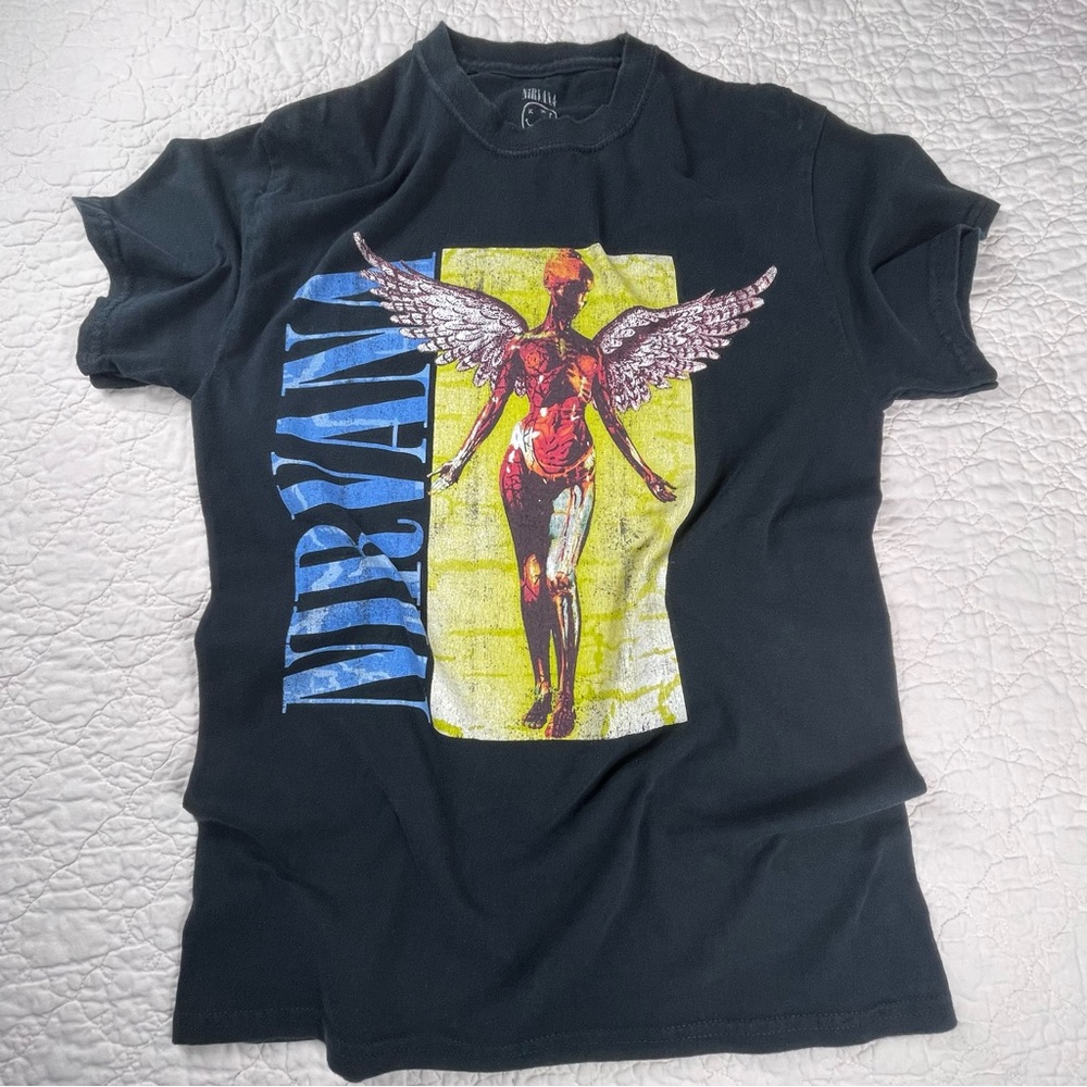 🔥Nirvana Graphic Tee Black Utero Grunge Rock Official Tee Crew Neck Size S